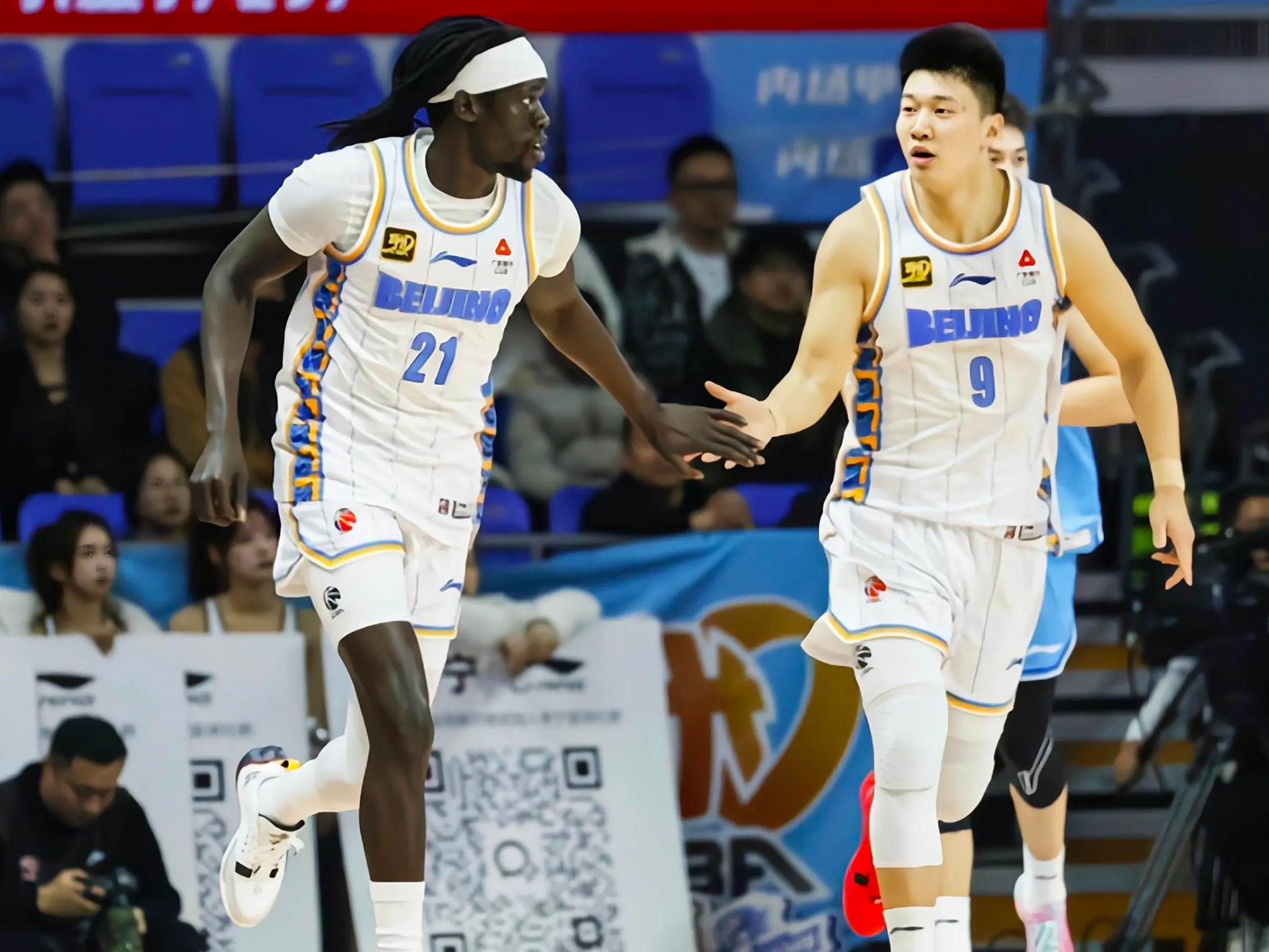 关于清晨迈阿密热火调整名单以备CBA季后赛；止住颓势环节打磨；赛场秩序良好；身体对抗强度拉满的信息