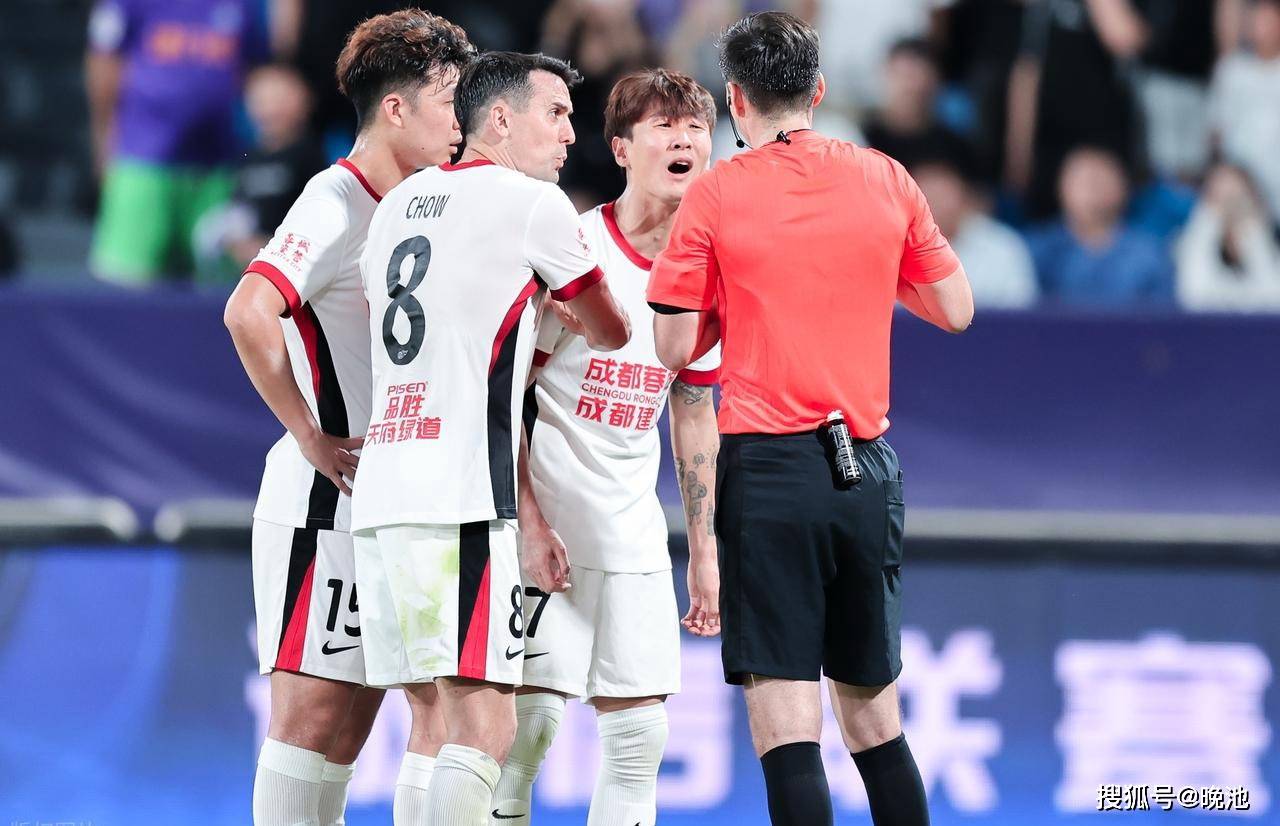转会期突围战来临，成都蓉城围绕意甲复出首秀，悬念犹存，球队文化再被提及的简单介绍PG模拟器