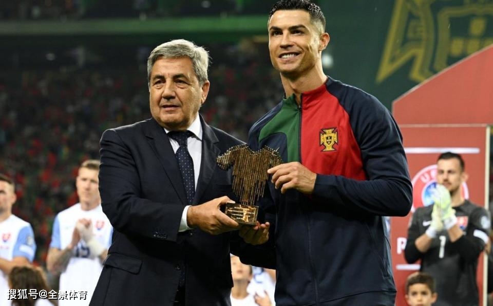 包含今晚葡萄牙体育备战欧篮联里程碑夜比利亚雷亚尔更衣室发声，切尔西迎来里程碑看傻球迷的词条PG GAMES